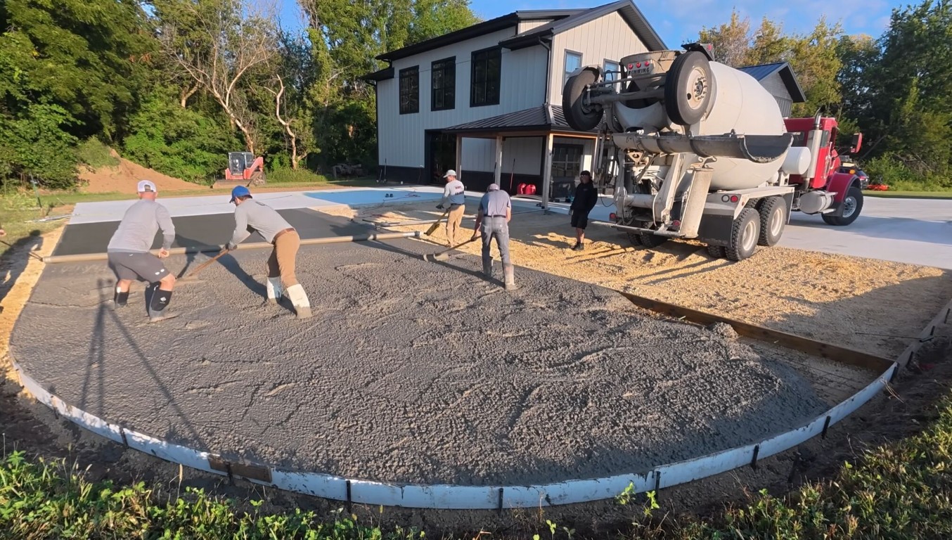 Garage floor and concrete driveway installation in Kent, OH